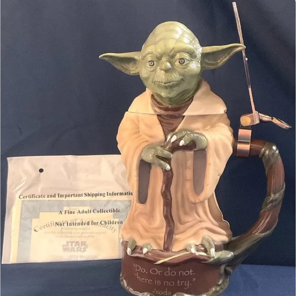 The Bradford Exchange Limited Edition Yoda Jedi Master Collectors Stein Numbered